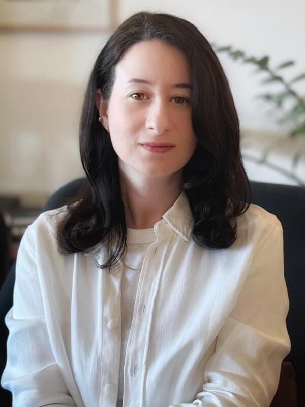 Cecil Prinz, social worker b"mortal"