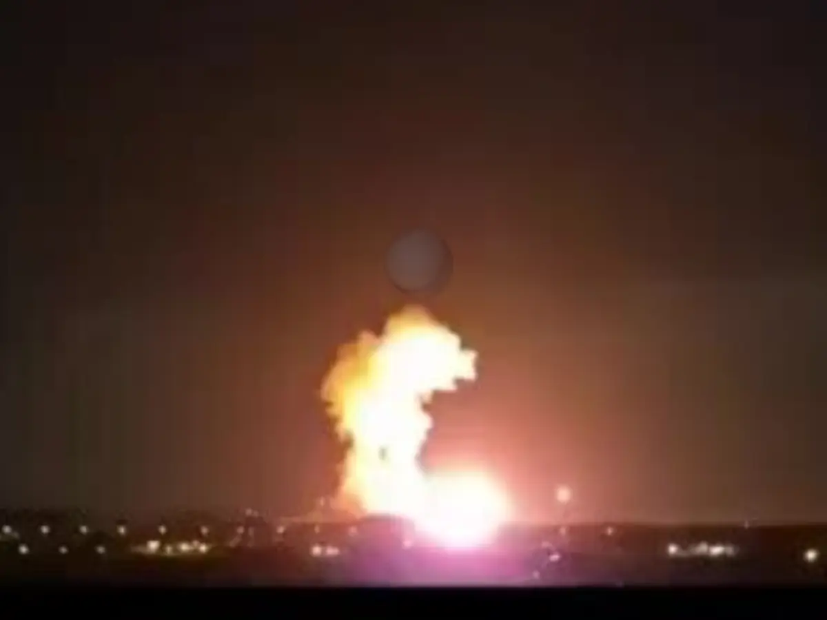 2,000-pound bunker-buster bomb attack in Isfahan, Iran causes shock wave and fireball, President Trump shares video