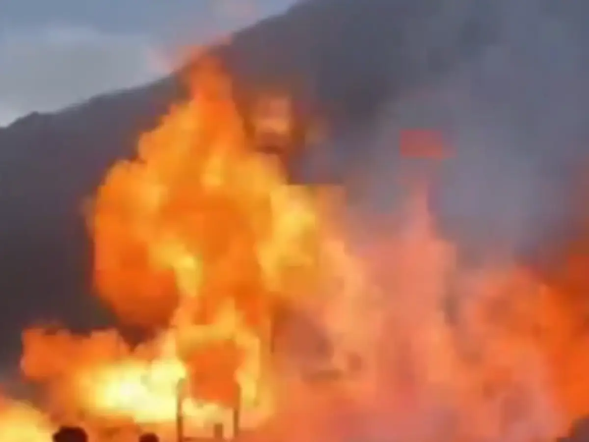 Gas pipeline blown up by 'unidentified people' in Pakistan's Balochistan, hitting supplies in several districts