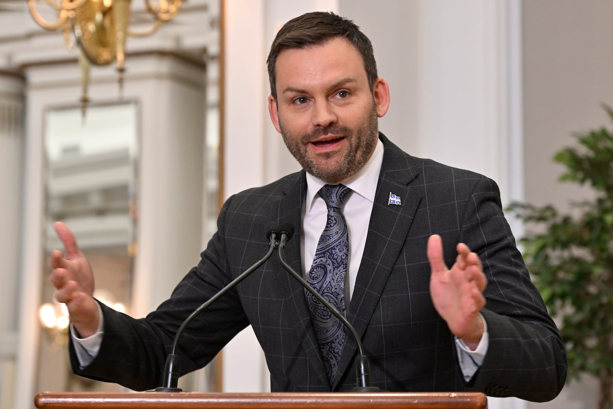 OPINION: PQ struggles to assert Quebec's sovereignty financially